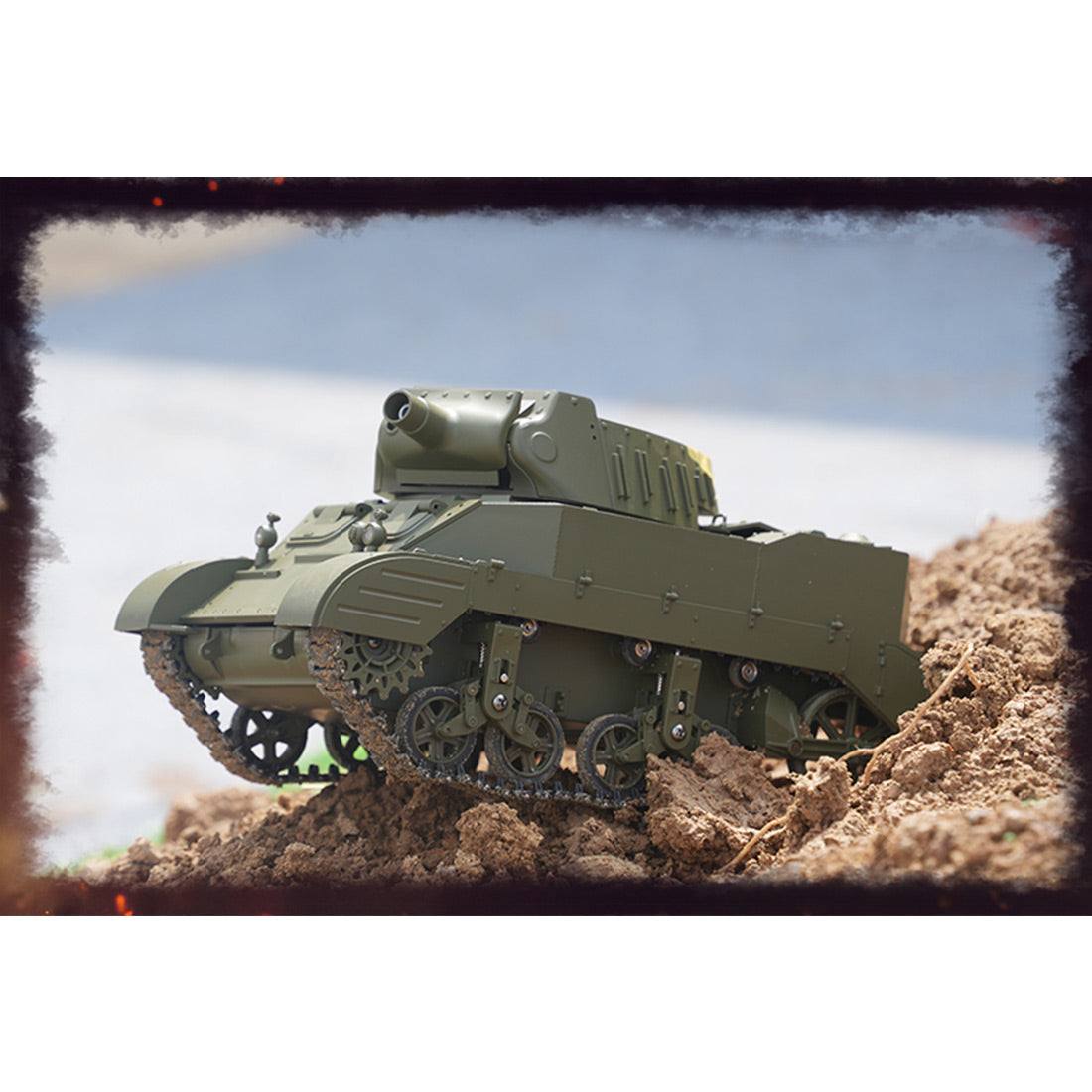 1/16 米軍M8自走榴弾砲 RC戦車 2.4G 伸縮砲身 スモーク効果 2段階速度 RTR