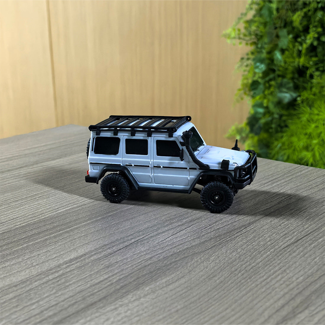 1/43スケール フルプロポーショナルRCクローラーモデル APP制御 デュアルボディシェル