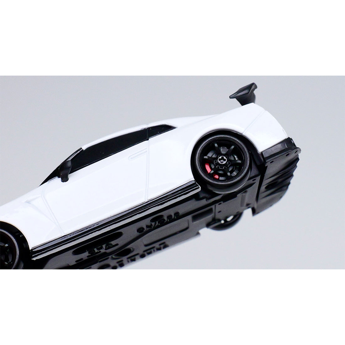 1/64 2.4G 4CH 4WD RCドリフトカー 白色 RTR版 半プロポーショナルステアリング ブレーキキャリパー MINI RC
