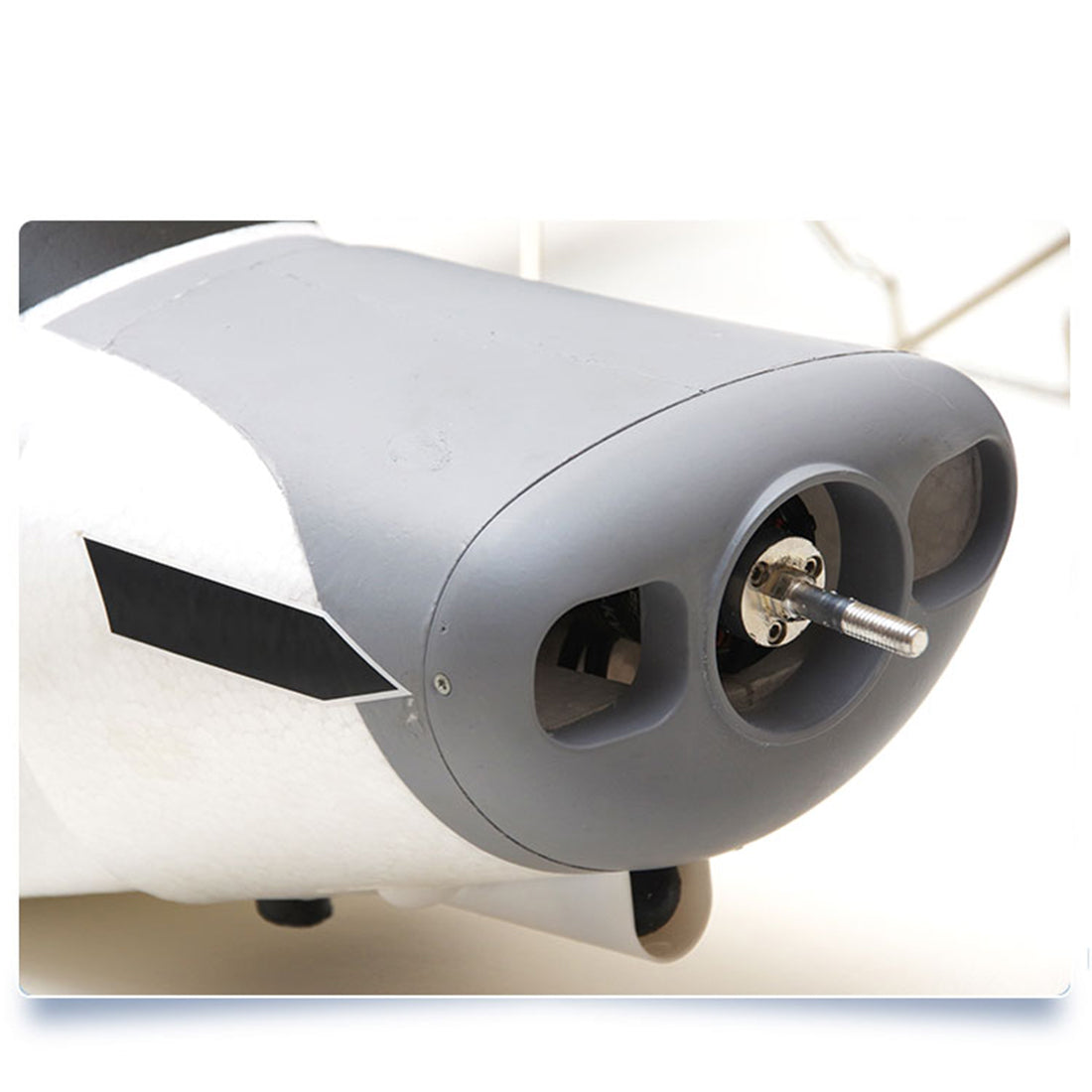 1700mm高翼RC固定翼機｜2.4G 6CH EPP模型 RTF仕様 短距離離陸・CNC緩衝脚付き RC 飛行機