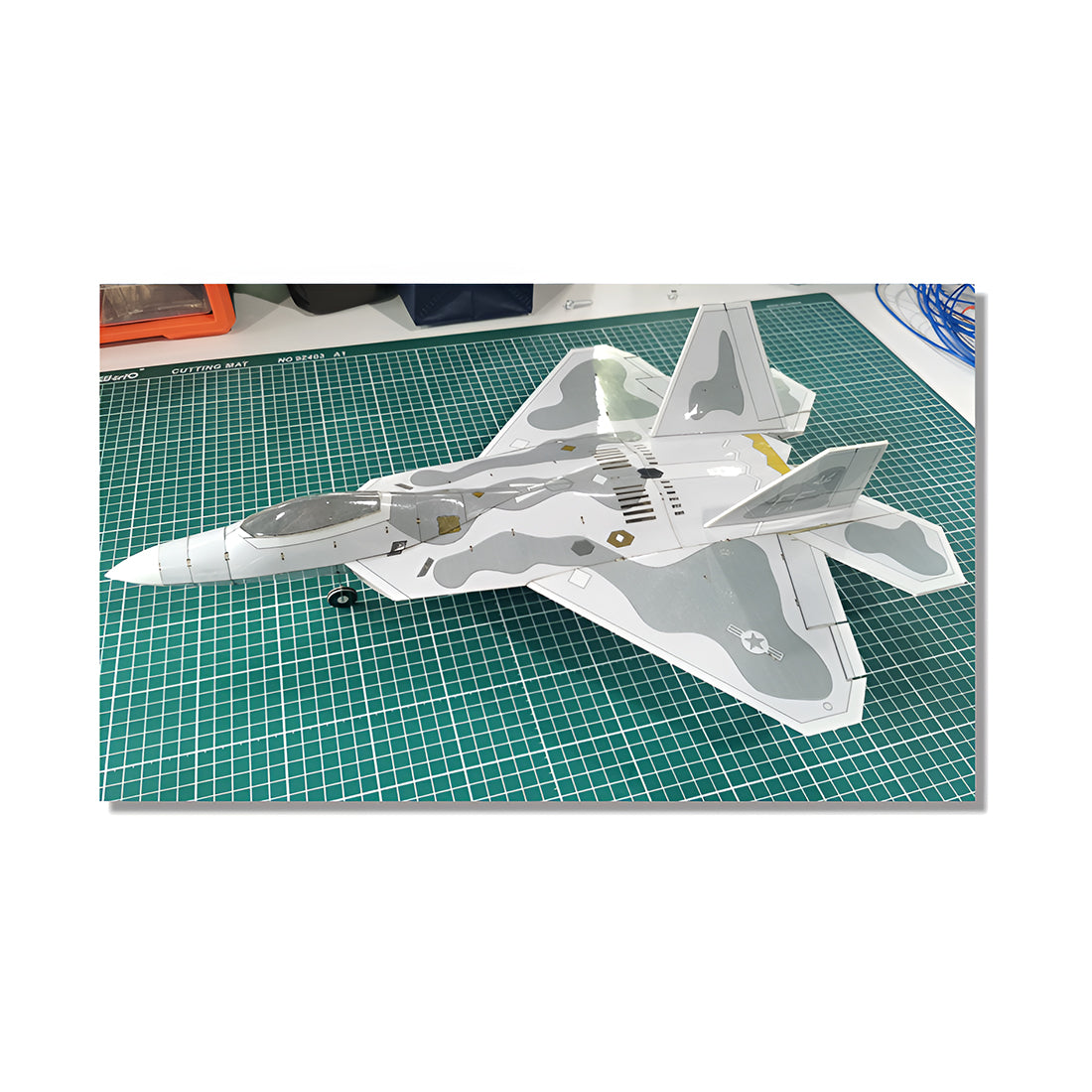 388mm翼幅 F-22 DIY固定翼機キット デュアル30mmダクテッドファン PNPグレー
