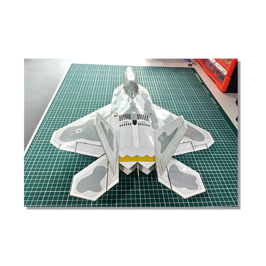 388mm翼幅 F-22 DIY固定翼機キット デュアル30mmダクテッドファン PNPグレー