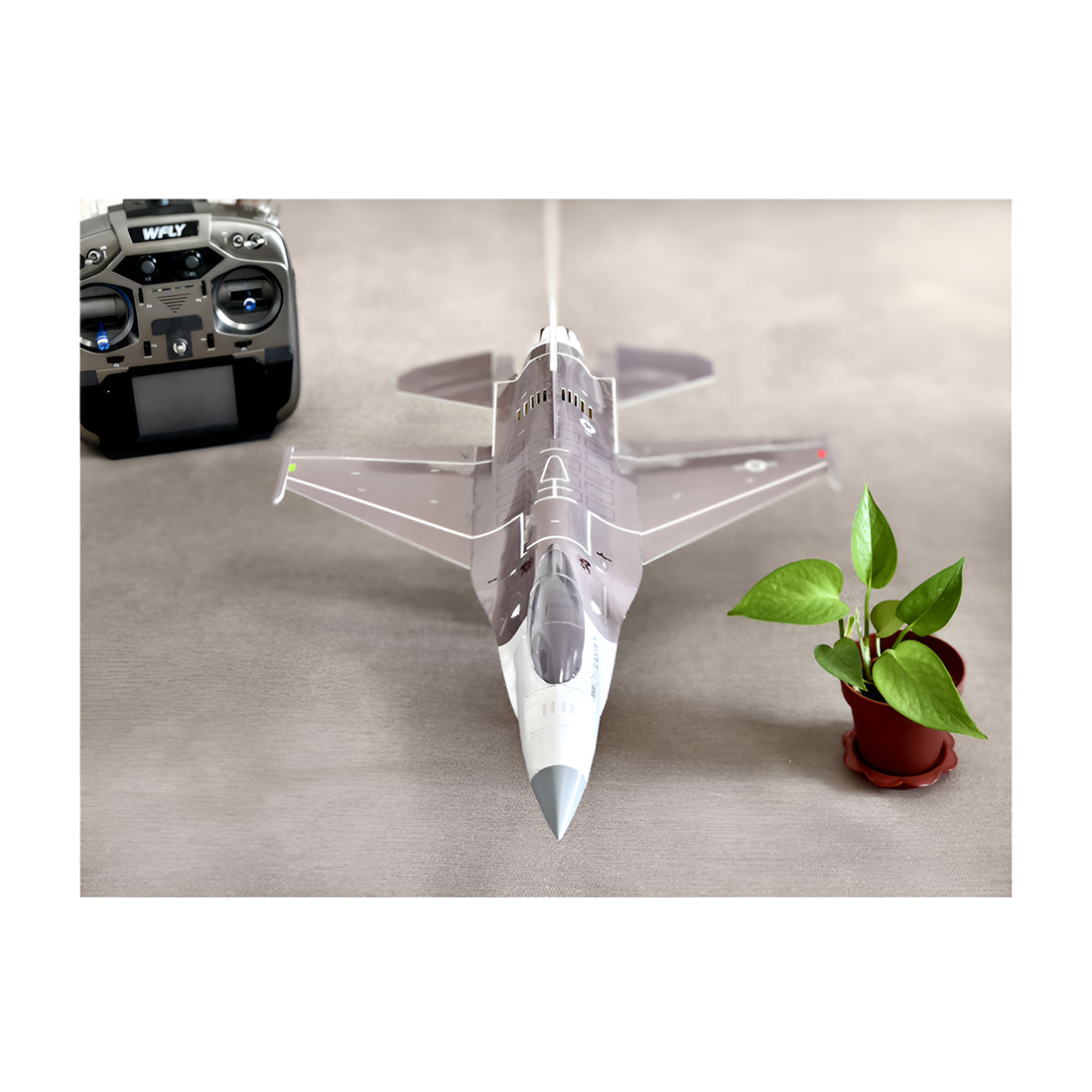 F-16 370mm翼幅 RC飛行機 30mmダクテッドファン DIY組立キット PNP ブラウン