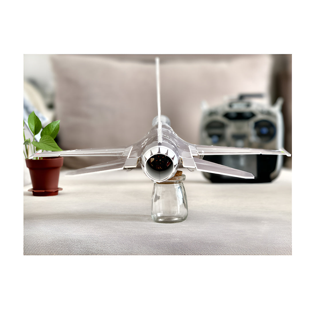 F-16 370mm翼幅 RC飛行機 30mmダクテッドファン DIY組立キット PNP ブラウン
