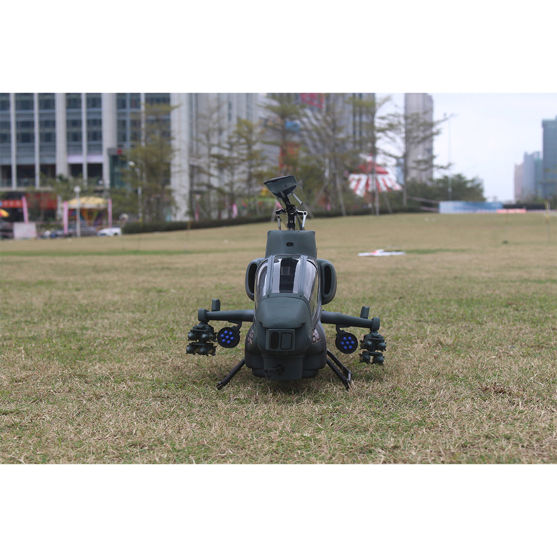 FL500 AH-1 500-Class 2.4G 6チャンネルスケール RCヘリコプターモデル（FLISHRC L7飛行コントローラー・4方式測位GPS・リアルコックピット対応｜RTF版）