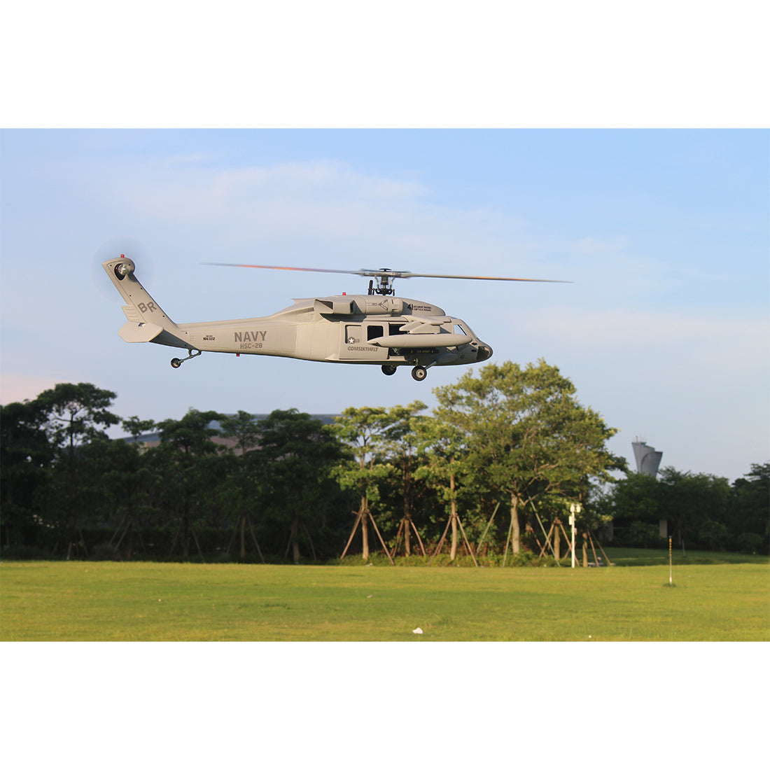 FLISHRC FL500 SH-60ヘリ｜500クラス GPS4モード測位 L7フライトコントローラー グラスファイバー機体 RTF