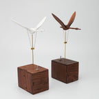 飛翔白鳥 木製オルゴール ダイナミックオートマトン完成品 2 カラー展開 羽根が動く癒し系卓上置物