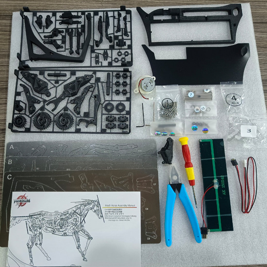 Punkbuild ソーラー駆動機械馬 3Dメタルパズル 165PCS DIY組立芸術彫刻