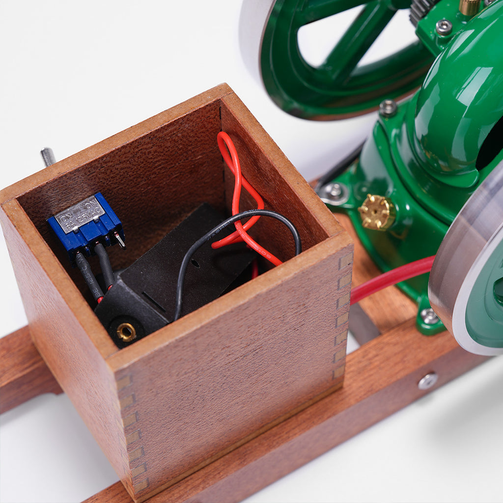 RETROL & OKMO Morse Z スロットルガバナー付き 単気筒 4 ストロークガソリンエンジン模型 木製台座付き（RTR）