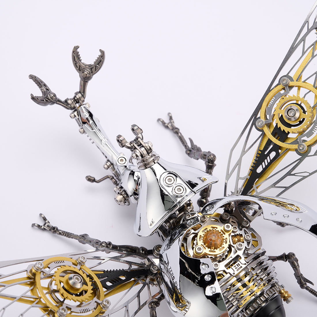 スチームパンクメカカブトムシ DIY 金属組立キット 4 色展開 可動翅と露出歯車のメタル昆虫アート