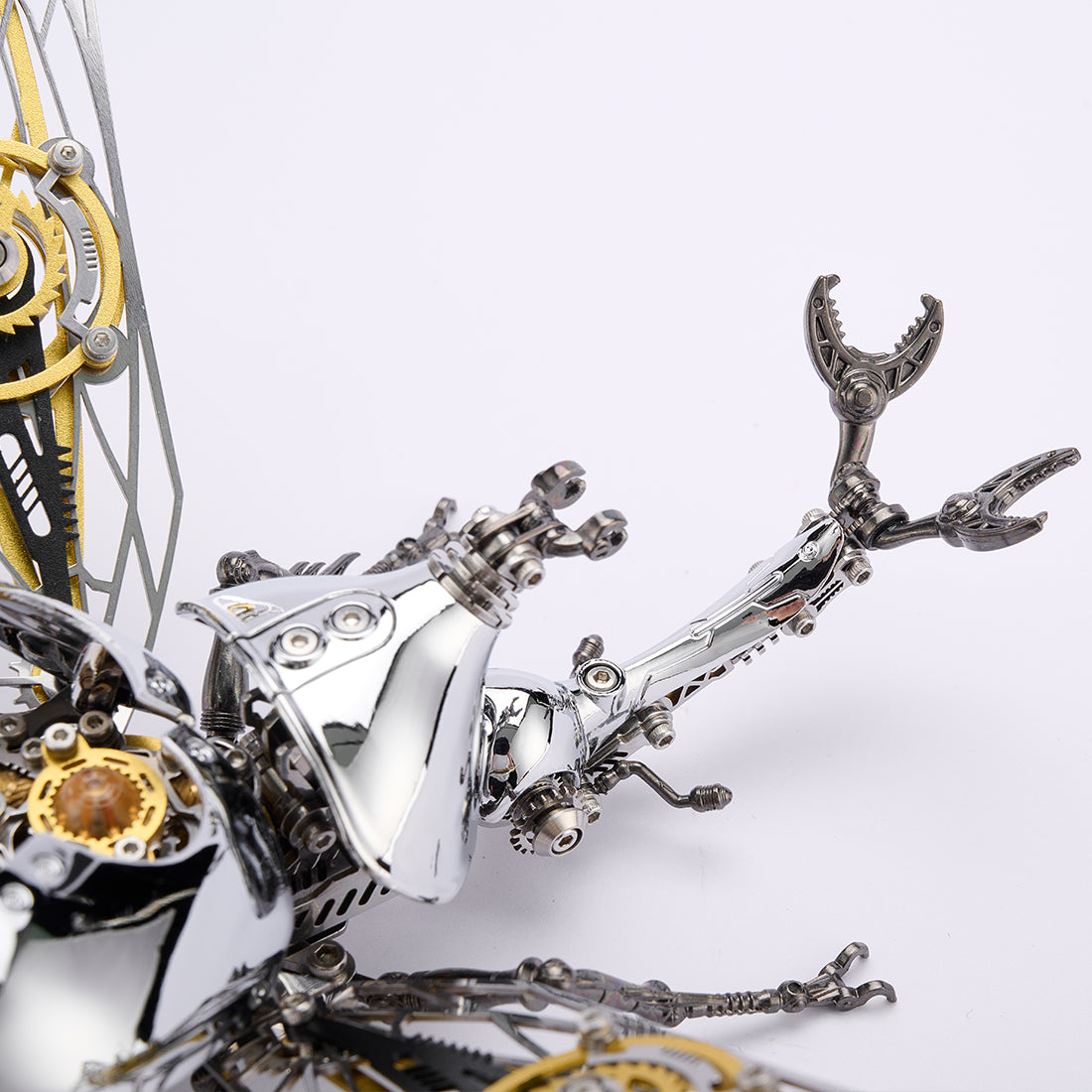 スチームパンクメカカブトムシ DIY 金属組立キット 4 色展開 可動翅と露出歯車のメタル昆虫アート