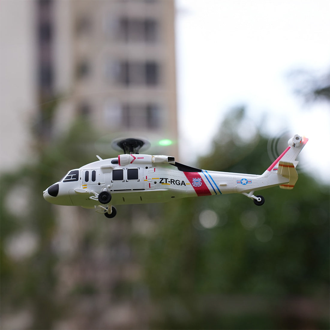 WL K270 UH-60L 2.4G 4CH 170級 4ローターフライバーレス RCヘリコプター（高度保持・左右スロットル調整 オプティカルフローRTF版）
