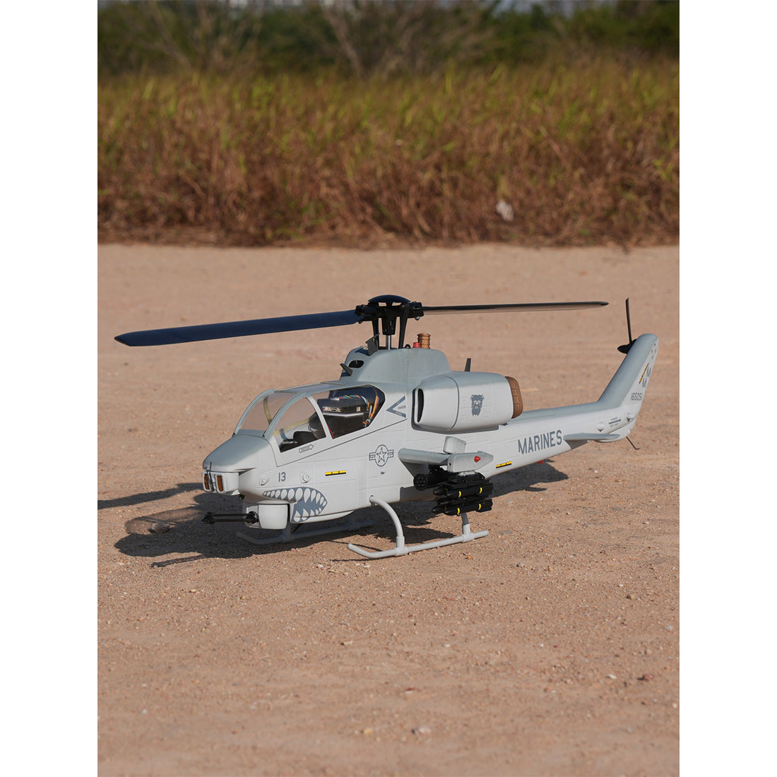 WOLFBUSH & ROBAN AH-1W 470-Class 2.4G 6チャンネル双ローター RC軍用ヘリコプターモデル（GPS定位・同期ターレット・左右ハンドコントロール対応｜RTF）