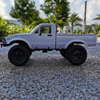 WPL C24-1 2.4G フルプロポーショナル 4WD RCオフロードクローラー 2本バッテリー ホワイト