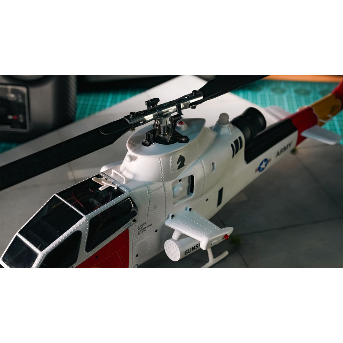 YU XIANG F112S AH-1コブラ 1/40 9CHデュアルブラシレス フライバーレス GPS・LiDAR測位 6Gモード RCヘリ RTF｜技適番号：【219-239056】